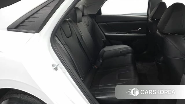 Hyundai Avante (CN7) 2022 Белый из Кореи, фото 2