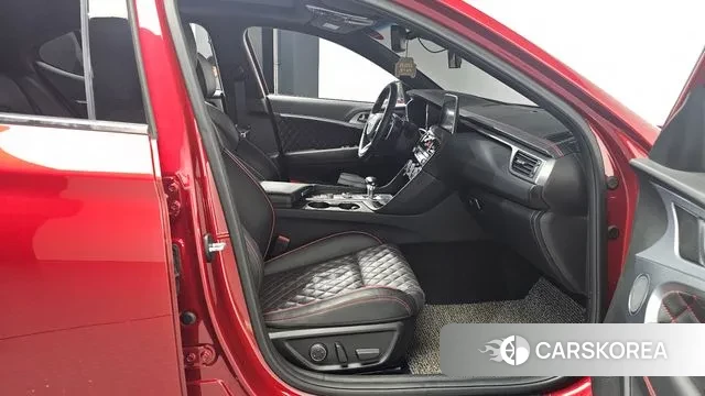 Genesis G70 2020 Красный из Кореи, фото 2