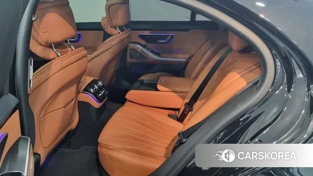 Mercedes-Benz S-Class W223 2024 Черный из Кореи, фото 2