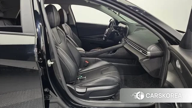 Hyundai Avante (CN7) 2021 Черный из Кореи, фото 2