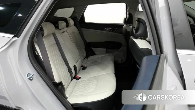 Kia The New Sportage 5th Generation 2025 Серебристо-серый из Кореи, фото 2