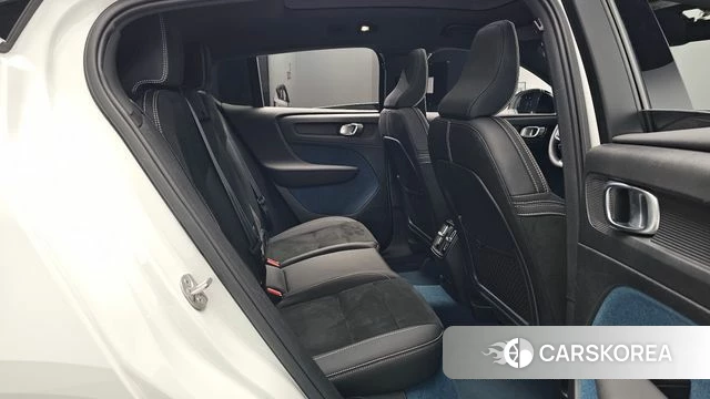 Volvo C40 Richards 2022 Белый из Кореи, фото 2