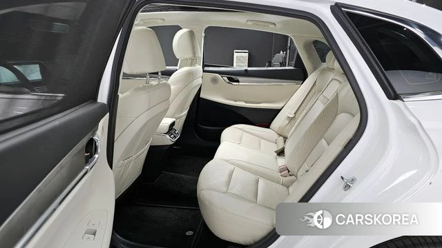 Hyundai The New Grandeur IG Hybrid 2022 Белый из Кореи, фото 2