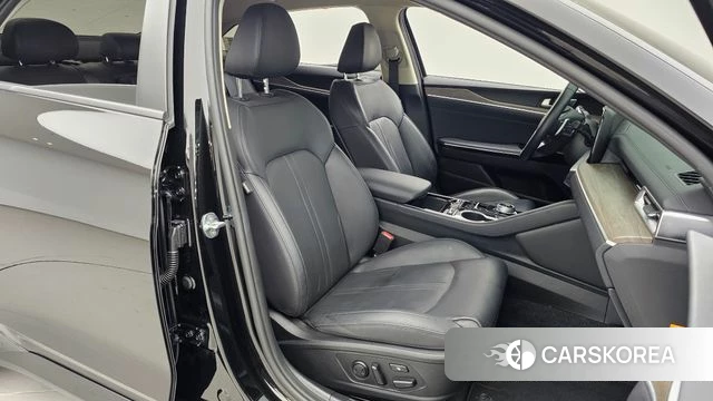 Kia K5 Hybrid 3rd Generation 2022 Черный из Кореи, фото 2