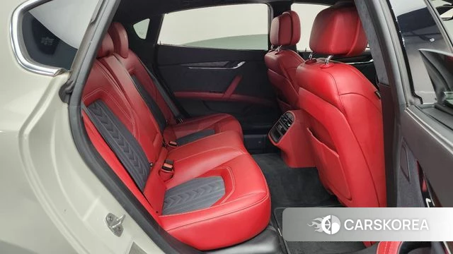 Maserati Quattroporte 2020 Белый из Кореи, фото 2