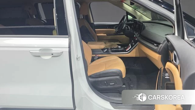 Kia Carnival 4th generation 2022 Белый из Кореи, фото 2