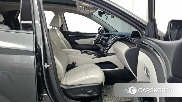 Hyundai Tucson (NX4) 2022 Серый из Кореи, фото 2