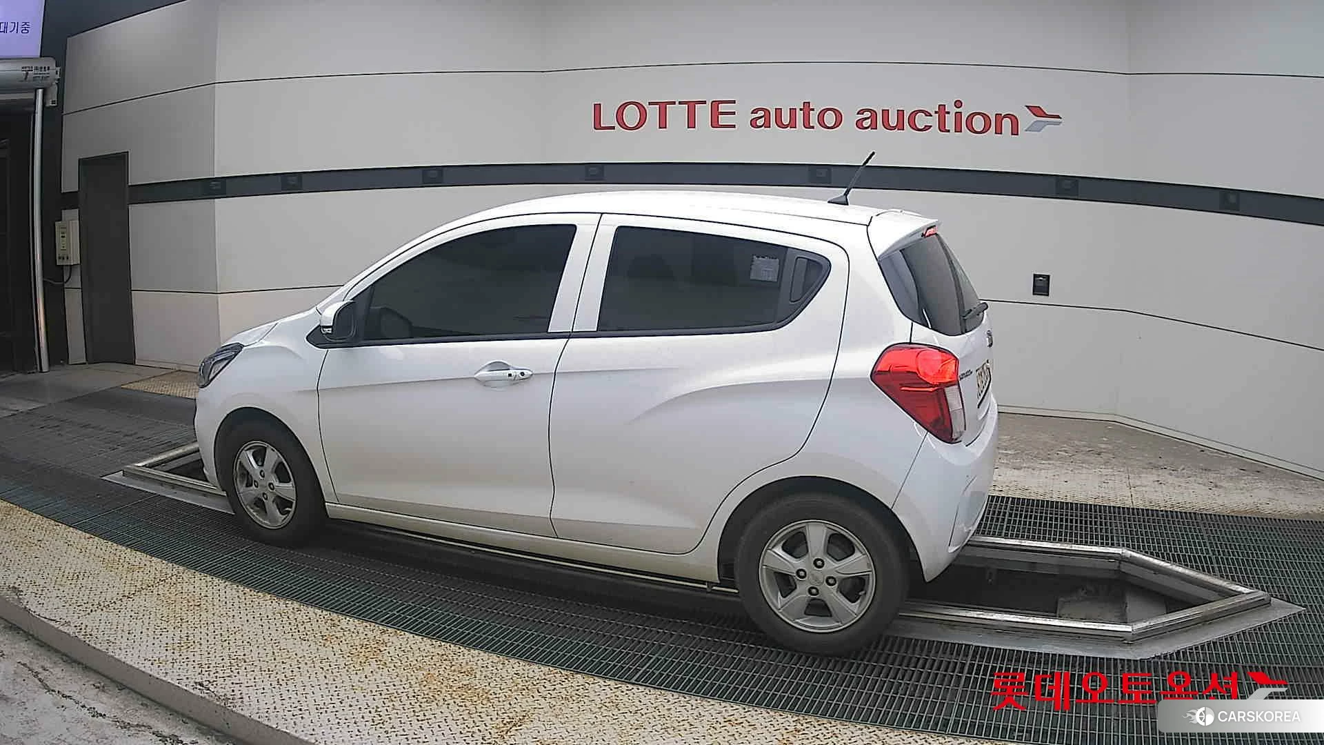 Korea G M Spark 1.0 2021 Pure White из Кореи, фото 2