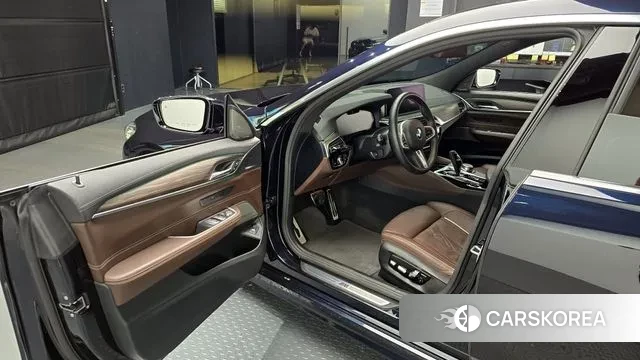 BMW 6 Series GT (G32) 2020 Черный из Кореи, фото 2