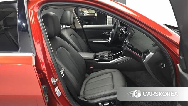 BMW 3 Series (G20) id 3965411 из Кореи 2