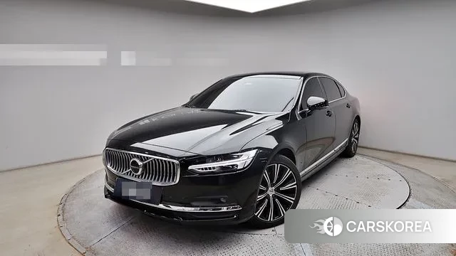 Volvo S90 2025 Черный из Кореи, фото 2