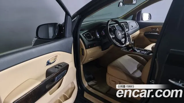 Kia The New Carnival 2020 Черный из Кореи, фото 2