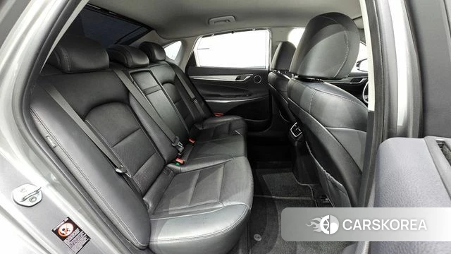 Hyundai Grandeur IG 2018 Серебристо-серый из Кореи, фото 2