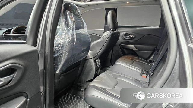 Jeep Cherokee (KL) 2021 Серый из Кореи, фото 2