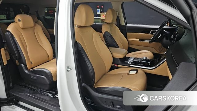 Kia Carnival 4th generation 2021 Белый из Кореи, фото 2