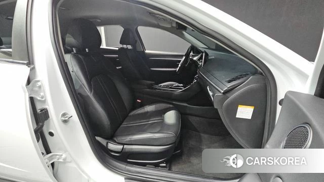 Hyundai Sonata Hybrid (DN8) 2021 Белый из Кореи, фото 2