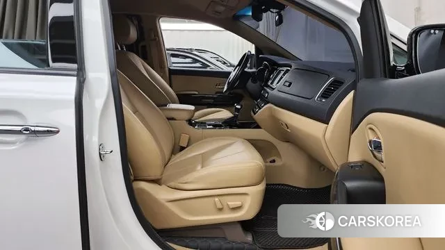 Kia The New Carnival 2020 Белый из Кореи, фото 2