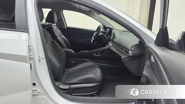 Hyundai Avante (CN7) 2021 Белый из Кореи, фото 2