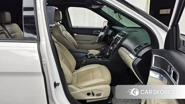 Ford Explorer 2018 Белый из Кореи, фото 2