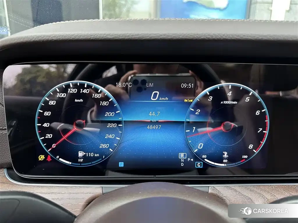 Mercedes-Benz E-Class 2023 Черный из Китая, фото 2