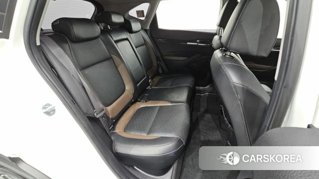 Kia Seltos 2022 Белый из Кореи, фото 2