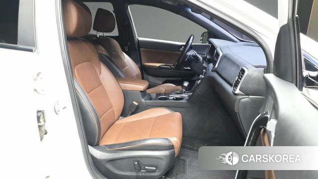 Kia Sportage The Bold 2018 Белый из Кореи, фото 2