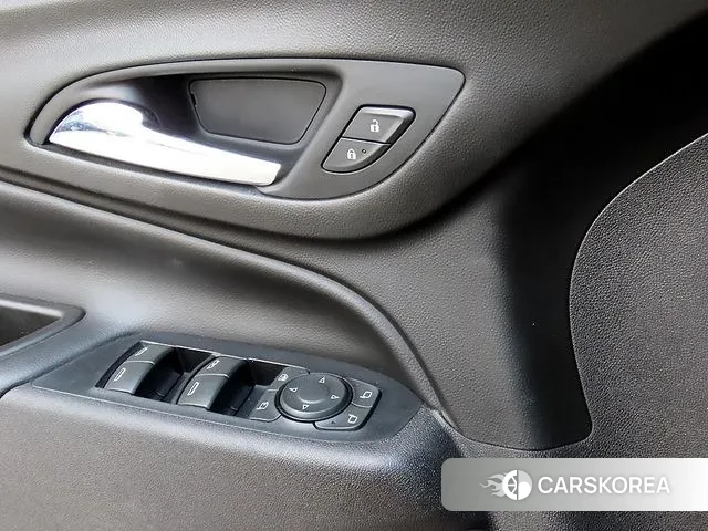 Chevrolet (GM Daewoo) Equinox 2019 Черный из Кореи, фото 2