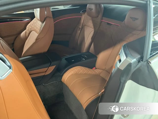 Bentley Continental GT 3rd Generation 2022 Белый из Кореи, фото 2