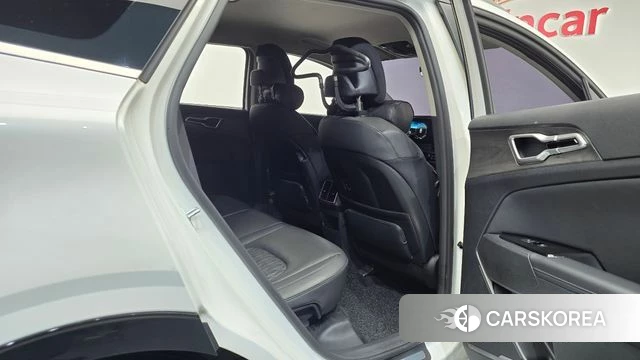 Kia Sportage 5th Generation 2022 Белый из Кореи, фото 2
