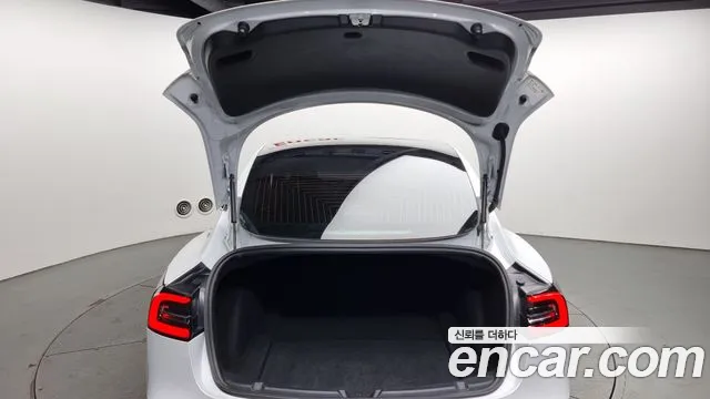 Tesla Model 3 2020 Белый из Кореи, фото 2