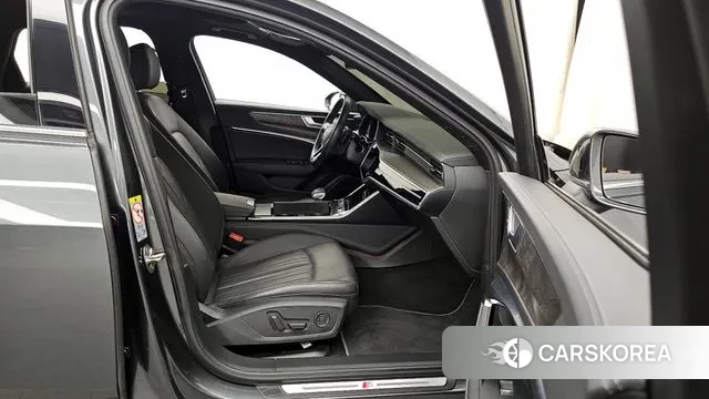 Audi A6 (C8) 2021 Серый из Кореи, фото 2