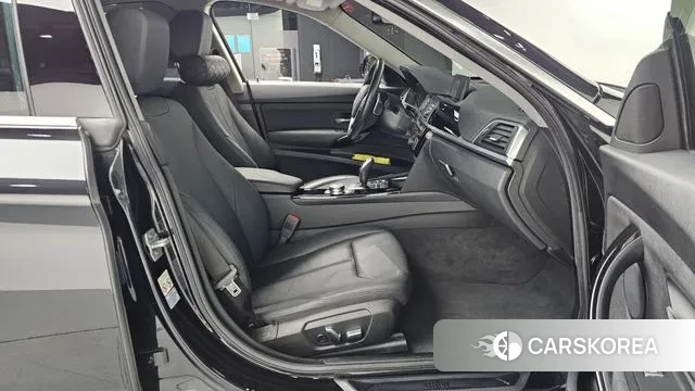 BMW 3 Series GT (F34) 2020 Черный из Кореи, фото 2