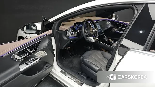 Mercedes-Benz EQE V295 2022 Белый из Кореи, фото 2