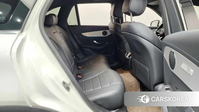 Mercedes-Benz GLC-Class X253 2022 Белый из Кореи, фото 2