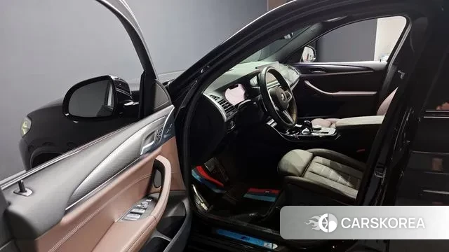 BMW X4 (G02) 2022 Черный из Кореи, фото 2