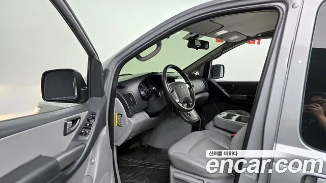 Hyundai The New Grand Starex 2021 Серебряный из Кореи, фото 2