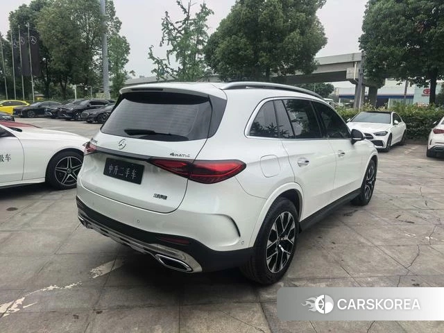 Mercedes-Benz GLC 2024 Белый из Китая, фото 2