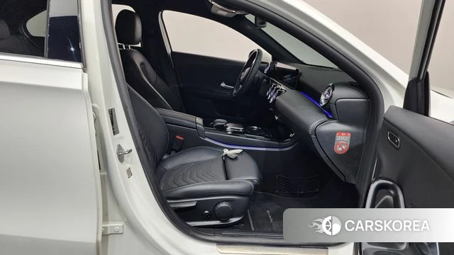 Mercedes-Benz A-Class W177 2020 Белый из Кореи, фото 2