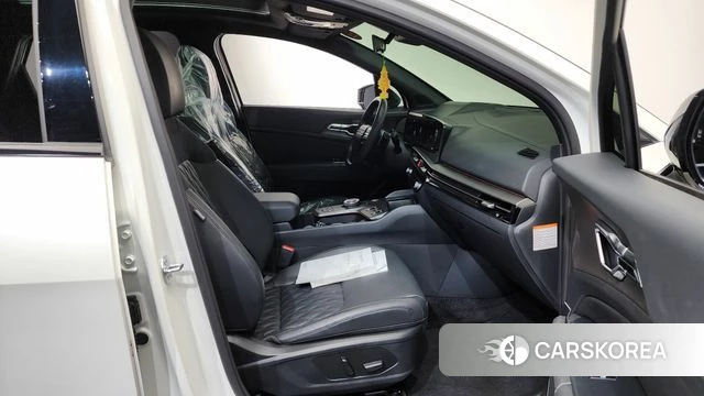 Kia The New Sportage 5th Generation Hybrid 2025 Белый из Кореи, фото 2