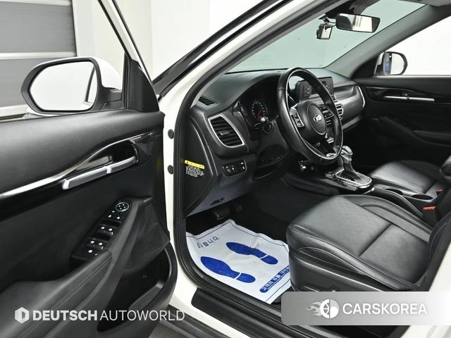 Kia Seltos 2020 Белый из Кореи, фото 2