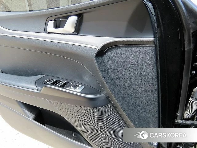 Kia K5 3rd generation 2022 Черный из Кореи, фото 2