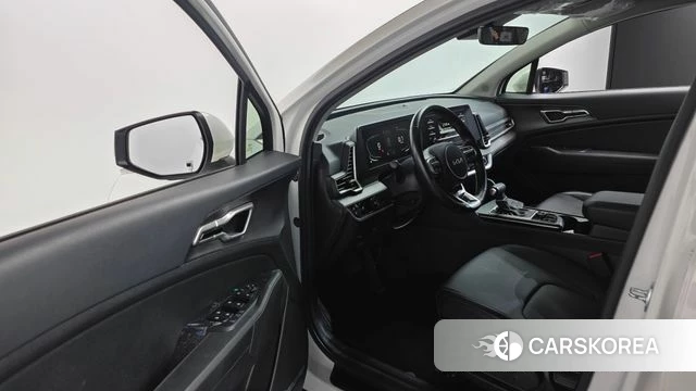 Kia Sportage 5th Generation 2024 Белый из Кореи, фото 2