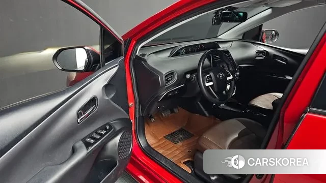 Toyota Prius 4th Generation 2018 Красный из Кореи, фото 2