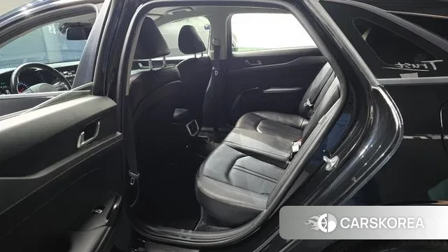 Kia K5 Hybrid 3rd Generation 2021 Черный из Кореи, фото 2