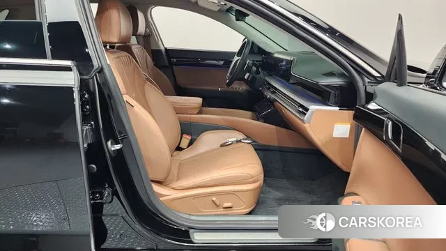 Hyundai Grandeur Hybrid (GN7) 2023 Черный из Кореи, фото 2