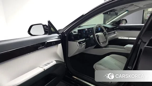 Hyundai Grandeur Hybrid (GN7) 2025 Черный из Кореи, фото 2