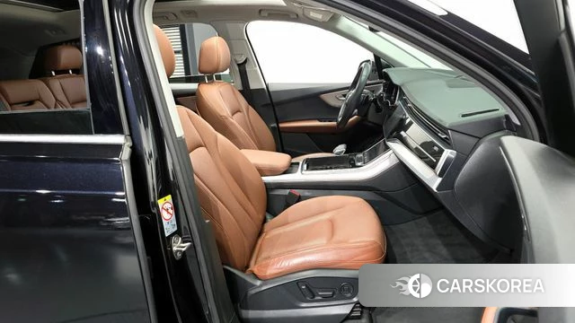 Audi Q7 (4M) 2020 Черный из Кореи, фото 2