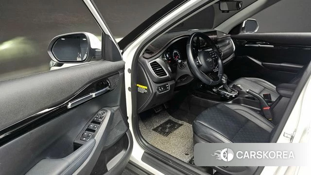 Kia Seltos 2019 Белый из Кореи, фото 2