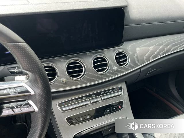 Mercedes-Benz E-class 2021 Черный из Китая, фото 2