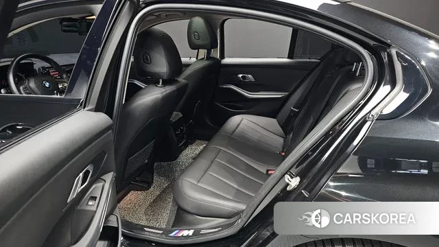 BMW 3 Series (G20) 2021 Черный из Кореи, фото 2